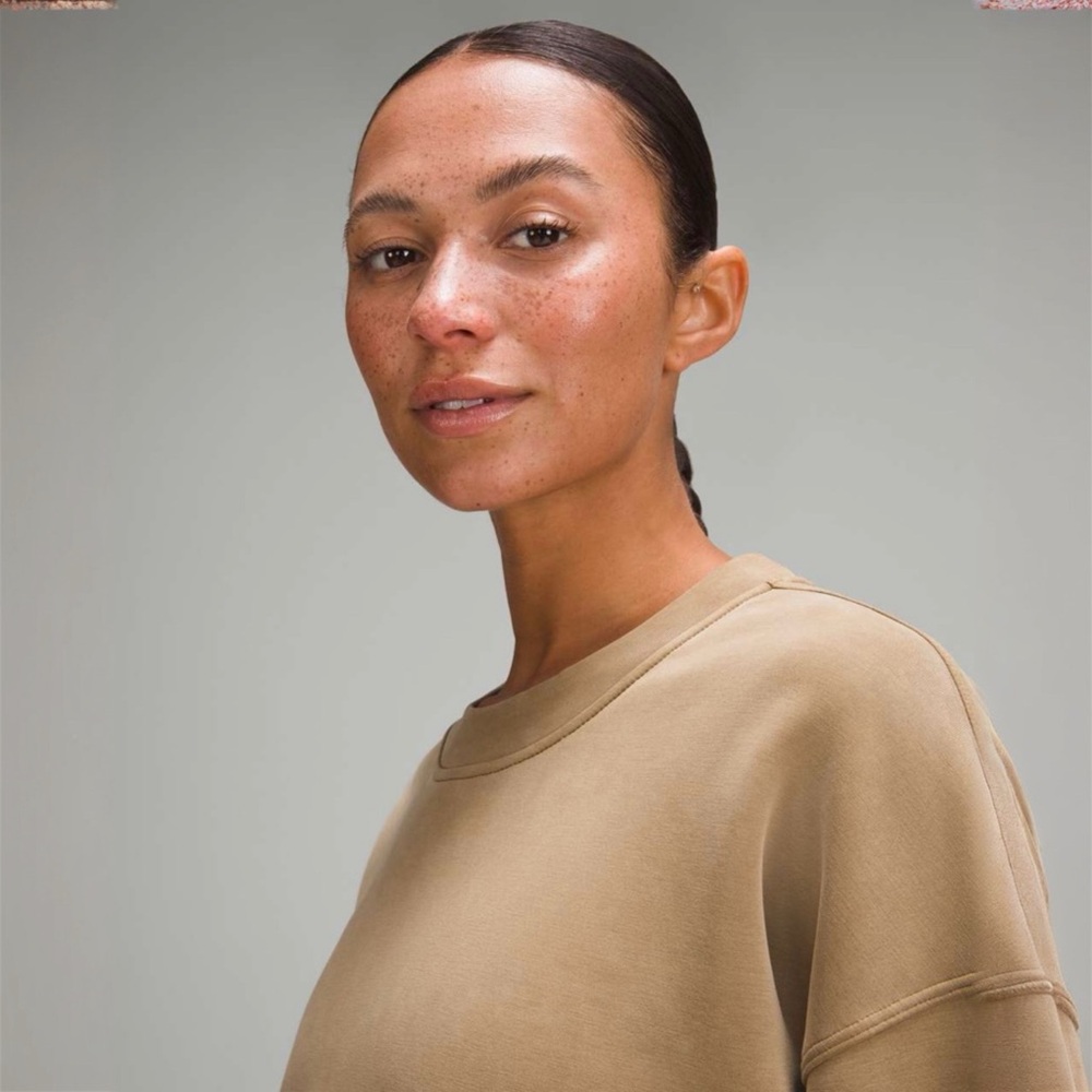 lululemon SOLD OUT Softstreme Cropped Crew Neck Pullover SZ 4 in Allspice - Picture 4 of 6